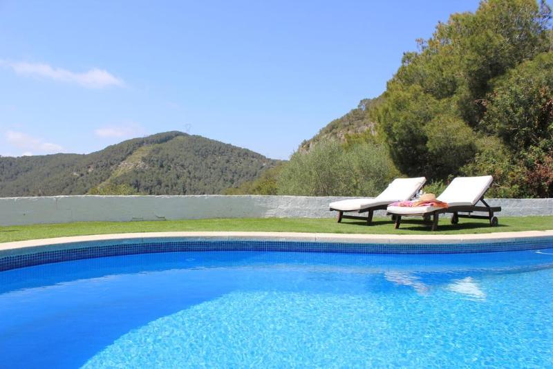 هتل Masia Sumidors