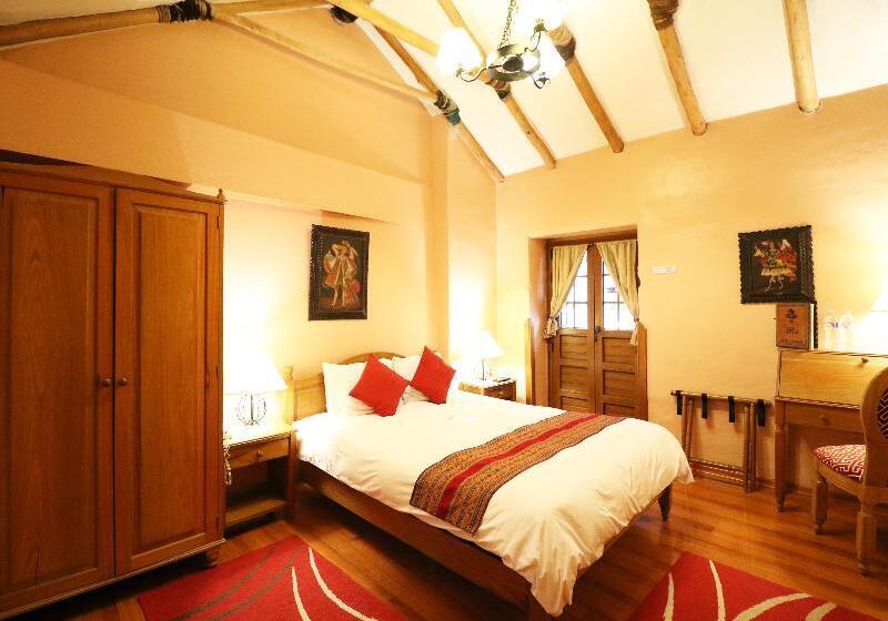 בית מלון כפרי & Mirador Los Apus