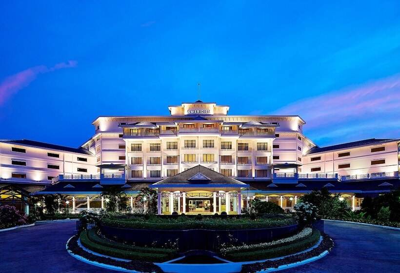 Курорт Le Méridien Kochi