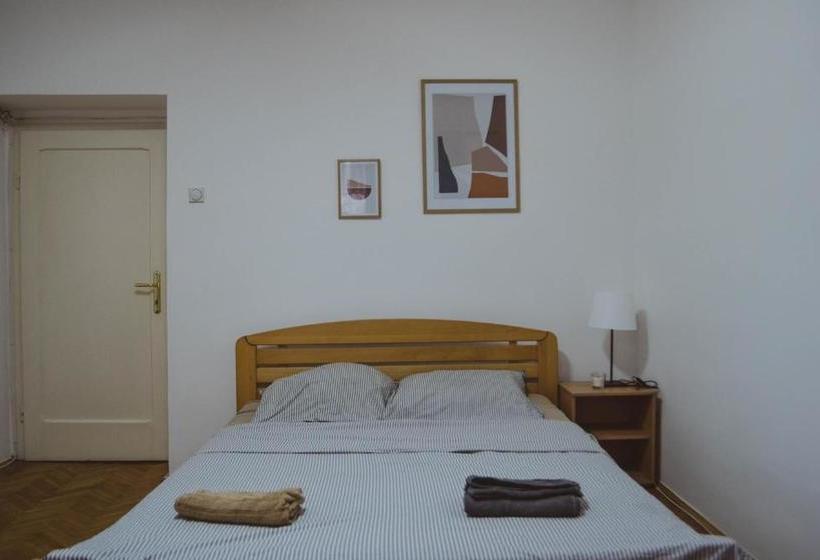 پانسیون Central Station Private Rooms