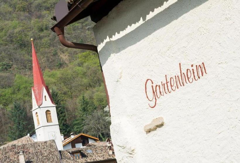 بنسيون Garni Gartenheim