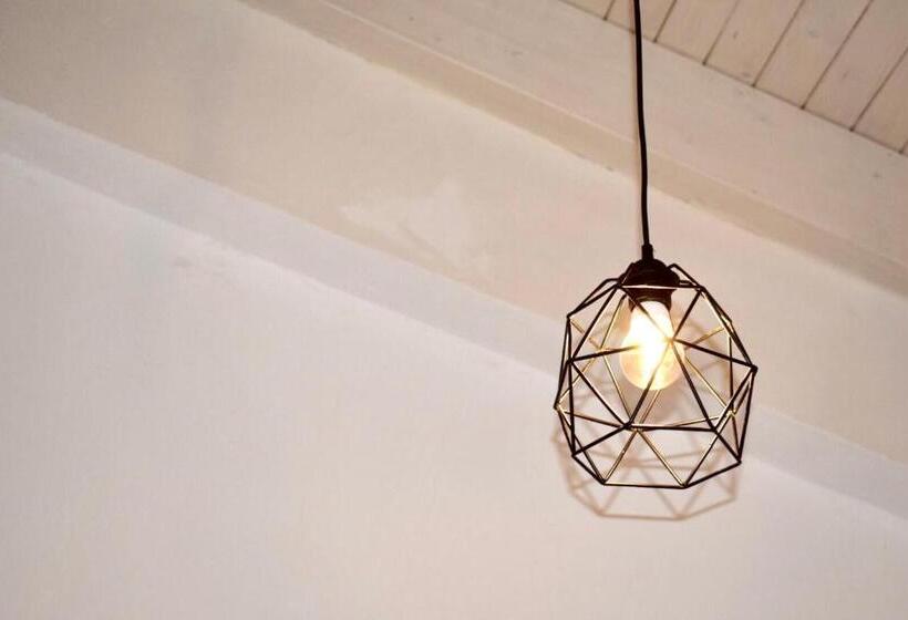 פנסיון Tzavelitiko Home