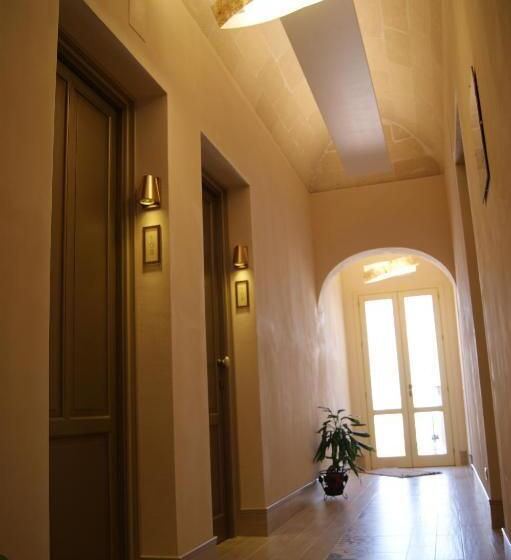 هتل Albergo Bouganville