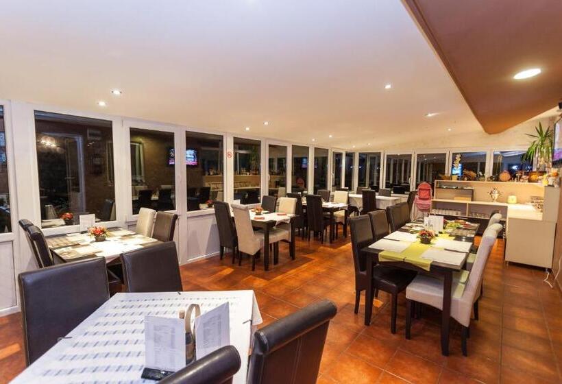 پانسیون Guesthouse Dabić