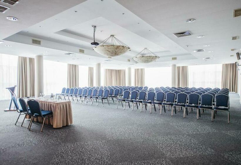 Bellevue Park Hotel Riga With Free Parking