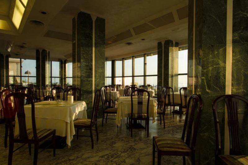 هتل Diplomat Palace