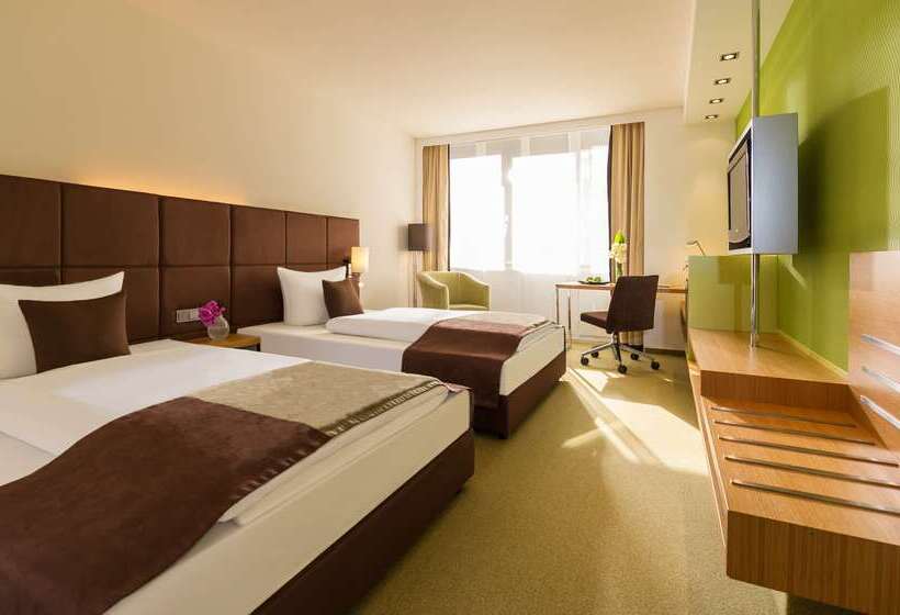 Отель Dorint Main Taunus Zentrum Frankfurt Sulzbach