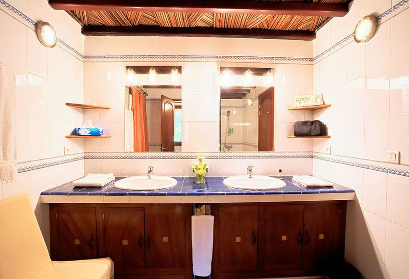 Hotel Les Alizes Beach Resort