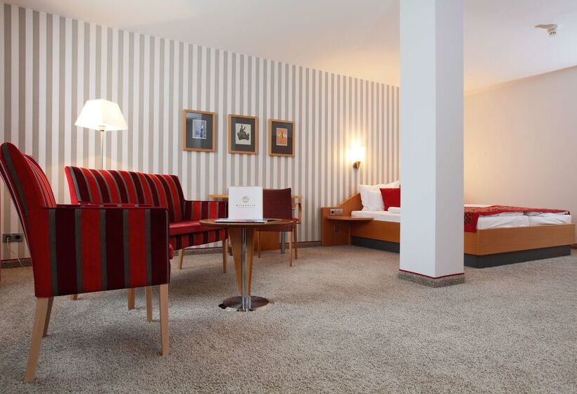 Отель & Restaurant Michaelis