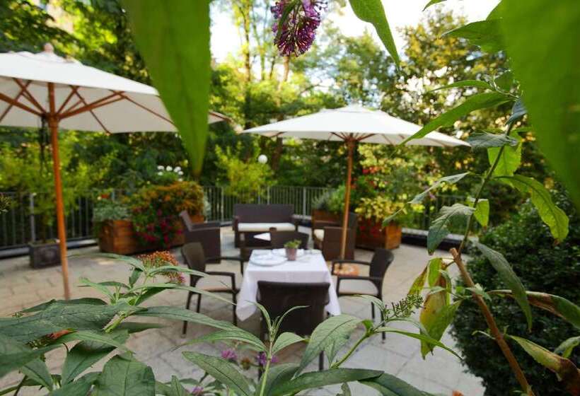 Отель & Restaurant Michaelis