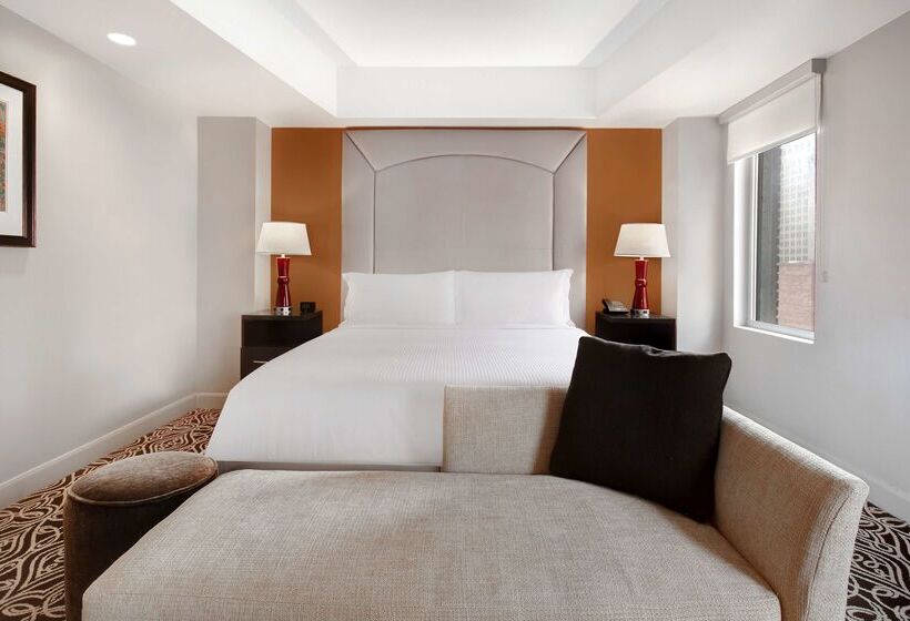 هتل The Sam Houston  Curio Collection By Hilton