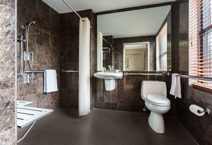 هتل The Sam Houston  Curio Collection By Hilton