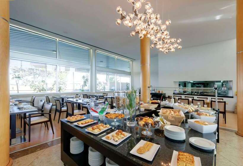 ホテル Tryp By Wyndham Porto Expo
