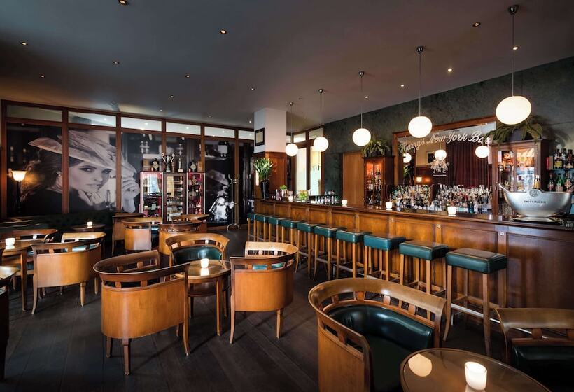 住所  Lindner Hotel Frankfurt Main Plaza, Part Of Jdv By Hyatt