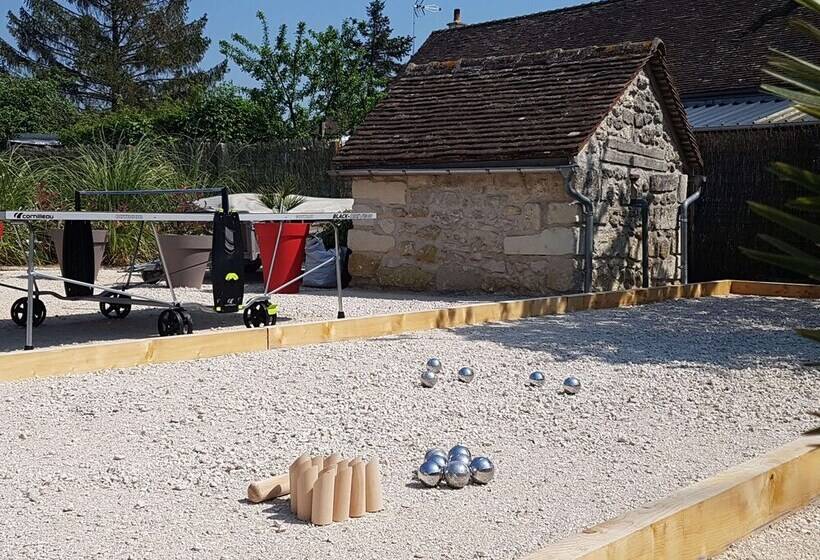 بنسيون Gîte Atypique 2 à 8 Personnes Avec Piscine Jacuzzi Proche Châteaux De La Loire