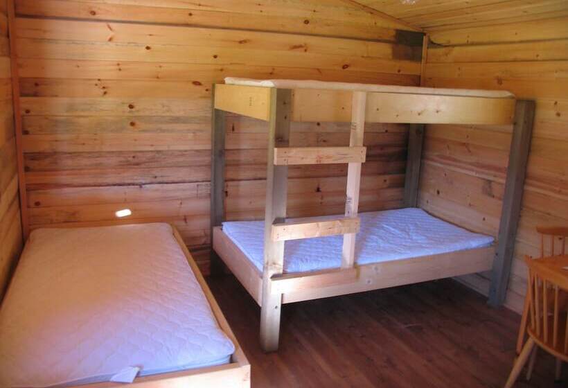 فندق Fort Wells Gray Rustic Cabins Hostel