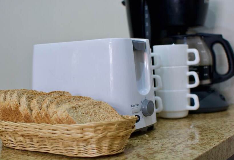 צימר Pepe S House Cuenca I Hotel & Boutique Hostel