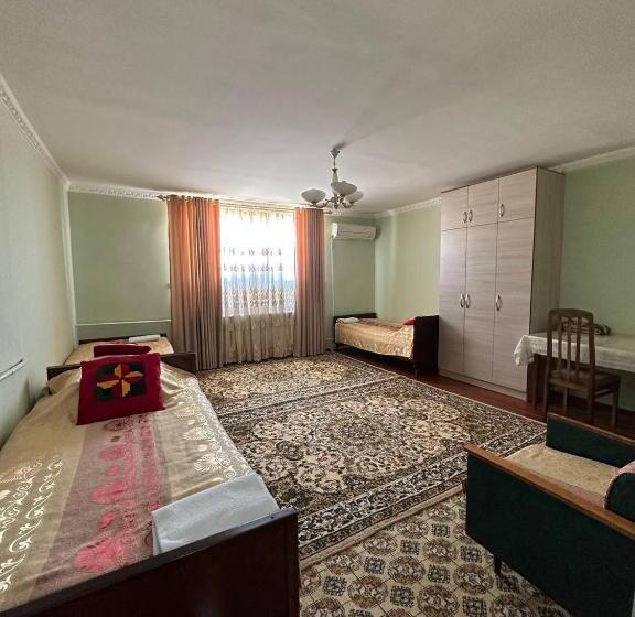 بنسيون Guest House Nika, Nukus