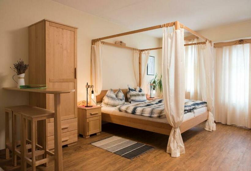 펜션 Heurigengasthof Prinz