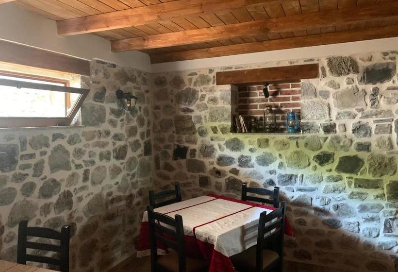 بنسيون Molla Guest House
