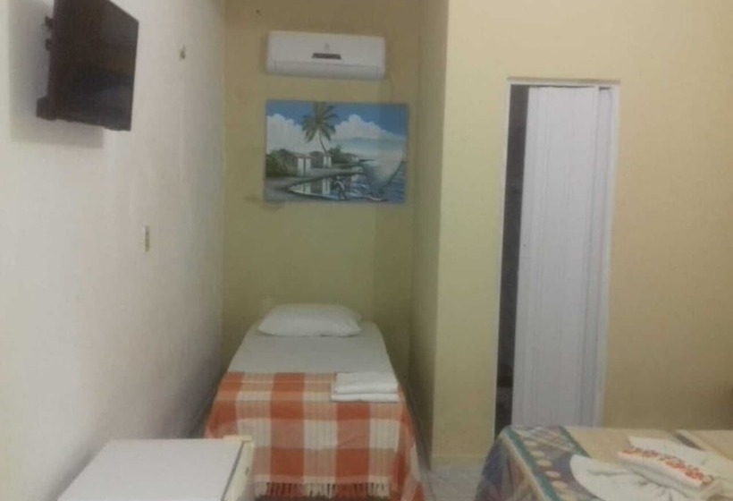 پانسیون Pousada Dona Helena