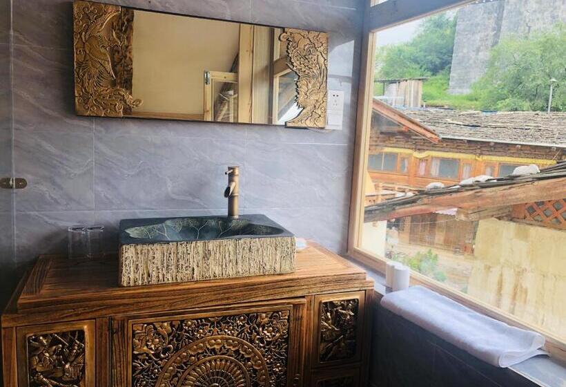 هتل Shangri La Xiangye Listen To The Rain