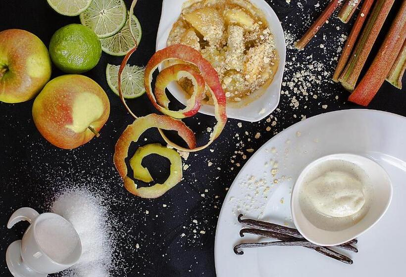 Общежитие Casa Tödi Restaurant