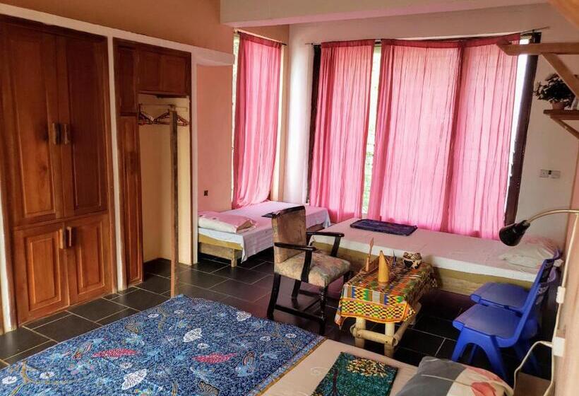 ユースホステル Scorpion Hill Lodge