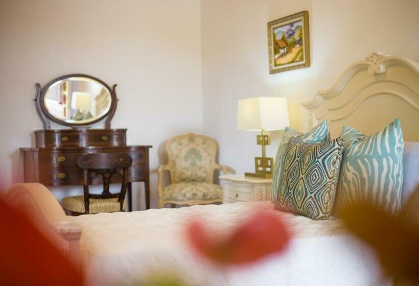 هتل Boutique Finca Los Mangos