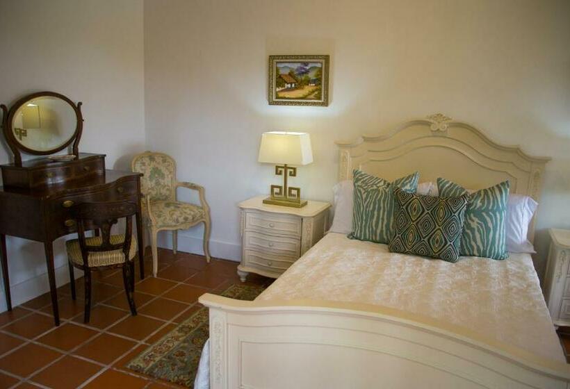 هتل Boutique Finca Los Mangos