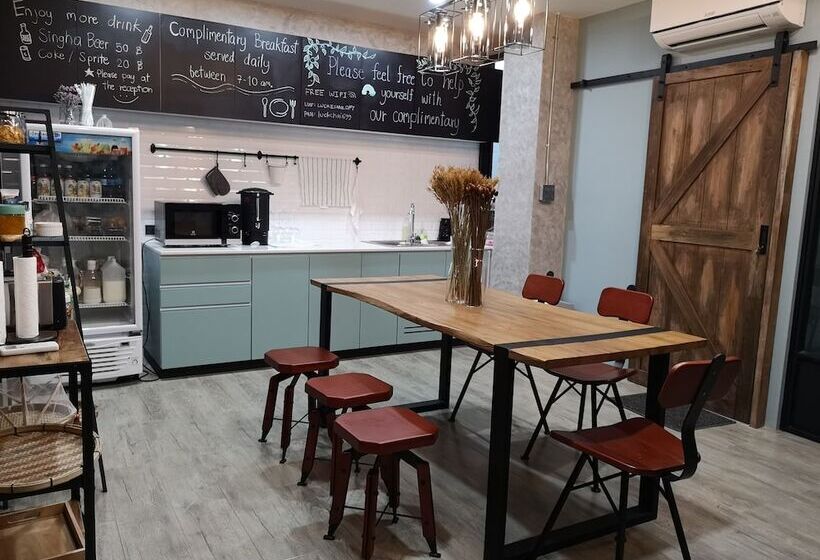 فندق Luck Esan Loft