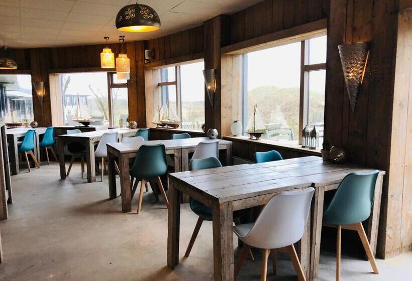 فندق Om De Noord   Beach, Bed & Breakfast