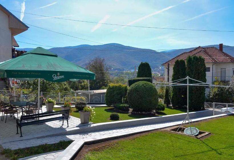 پانسیون Apartmani Janja