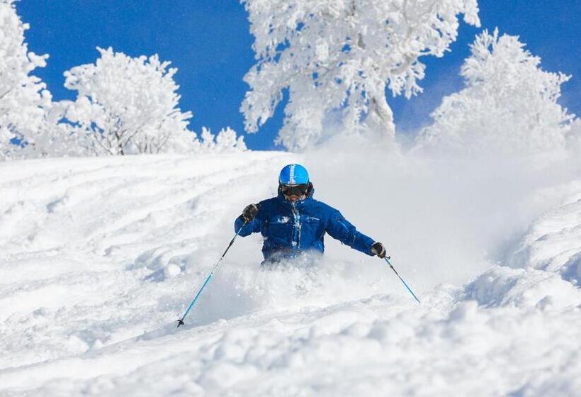 Yu Kiroro, Ski In Ski Out Luxury Residences