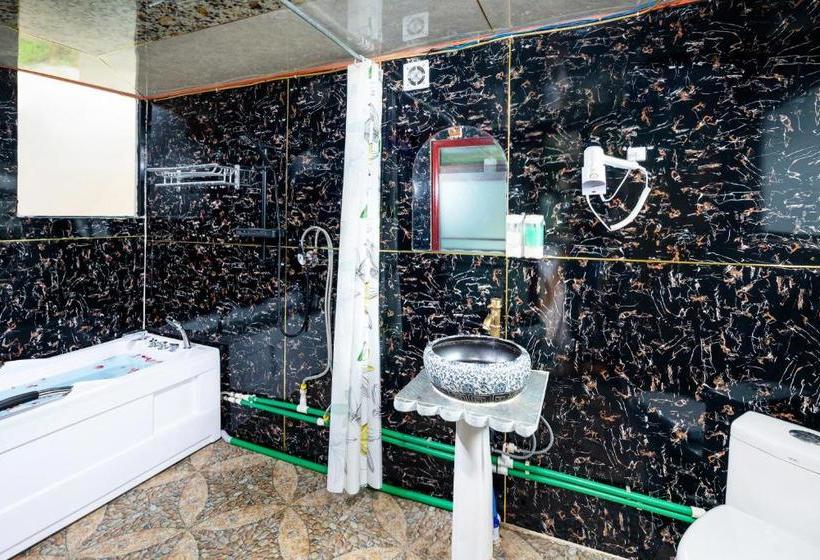Hotel 龙胜馨嘉源饭店