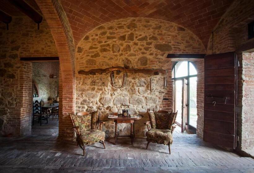 酒店 Agriturismo La Capacciola