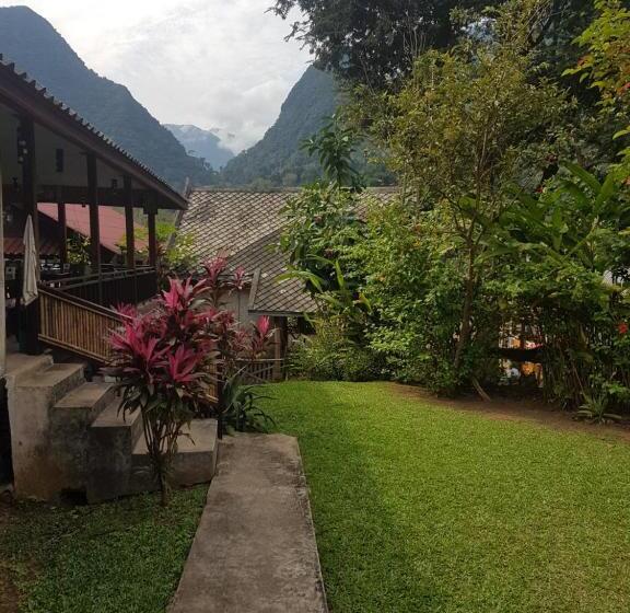 膳宿费 Lattanavongsa Guesthouse And Bungalows