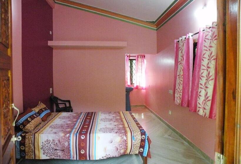 پانسیون Sai Guru Guest House