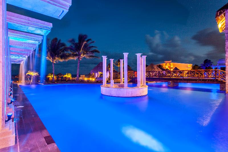 هتل Dreams Sapphire Resort & Spa