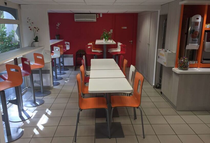 هتل Premiere Classe Montpellier Ouest   St Jean De Vedas