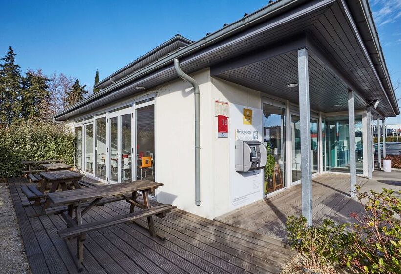 هتل Premiere Classe Avignon Parc Des Expositions