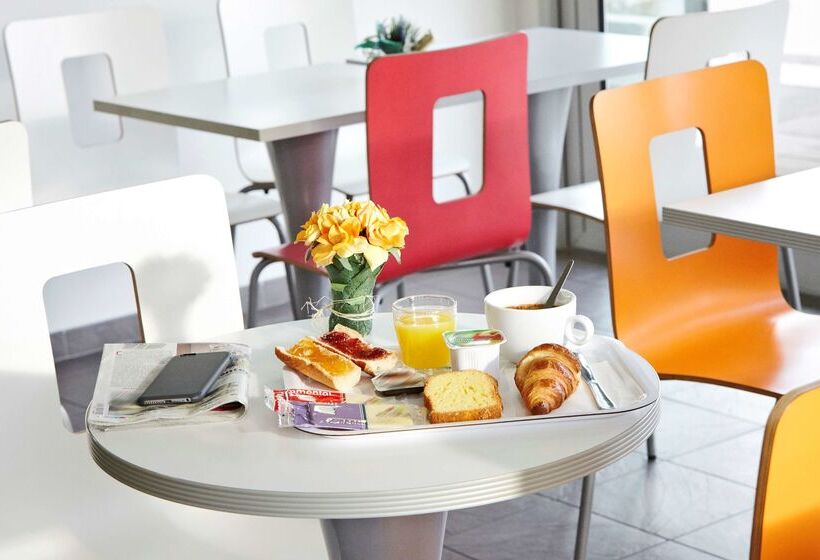 هتل Premiere Classe Avignon Parc Des Expositions