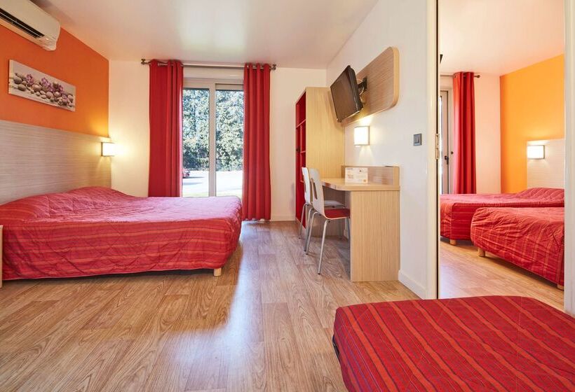 هتل Premiere Classe Avignon Parc Des Expositions