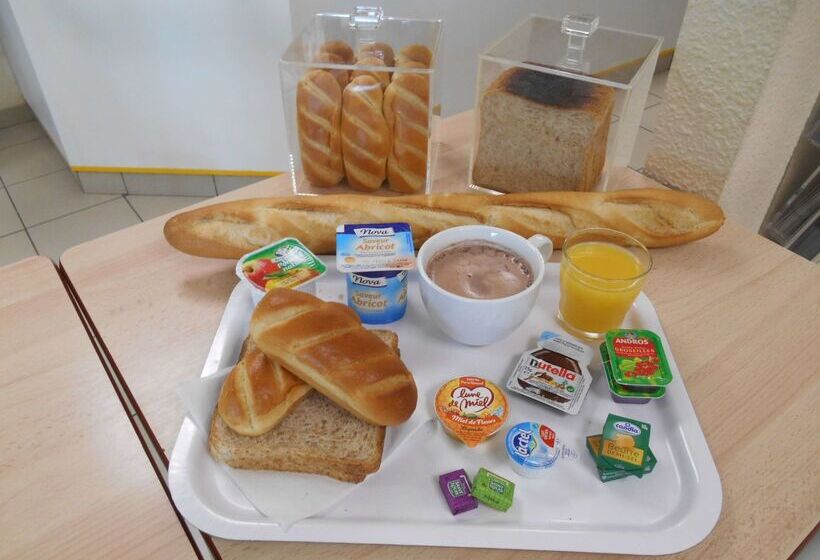 فندق Premiere Classe Brest Gouesnou Aeroport