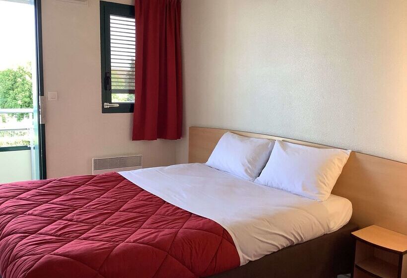 فندق Premiere Classe Chateauroux  Saint Maur