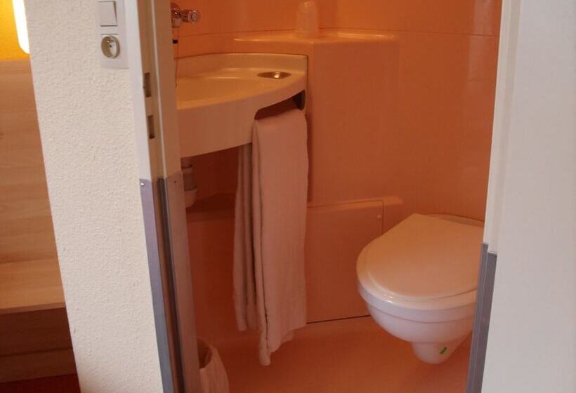 בית מלון כפרי Premiere Classe Liege / Luik