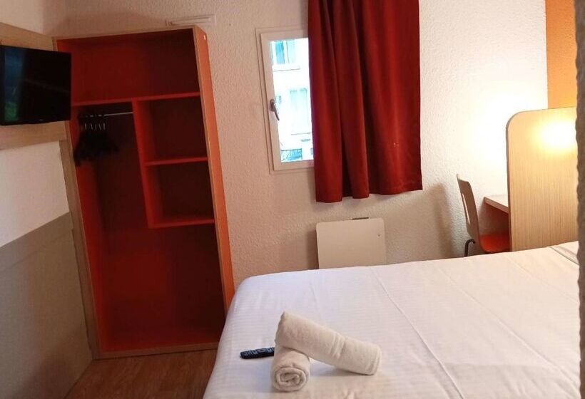 Отель Premiere Classe Saint Brice Sous Foret