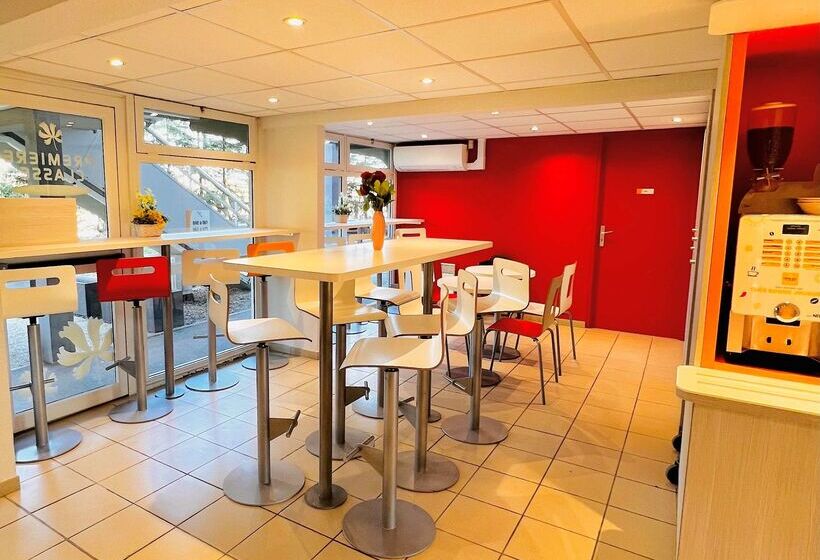 فندق Premiere Classe St Quentin En Yvelines Elancourt