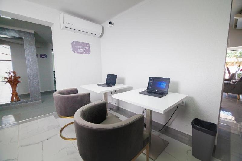 هتل Sirari By Regina