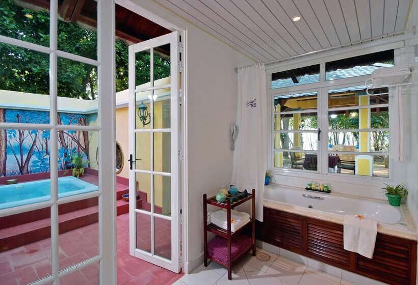 Paradisus Rio de Oro Resort & Spa
